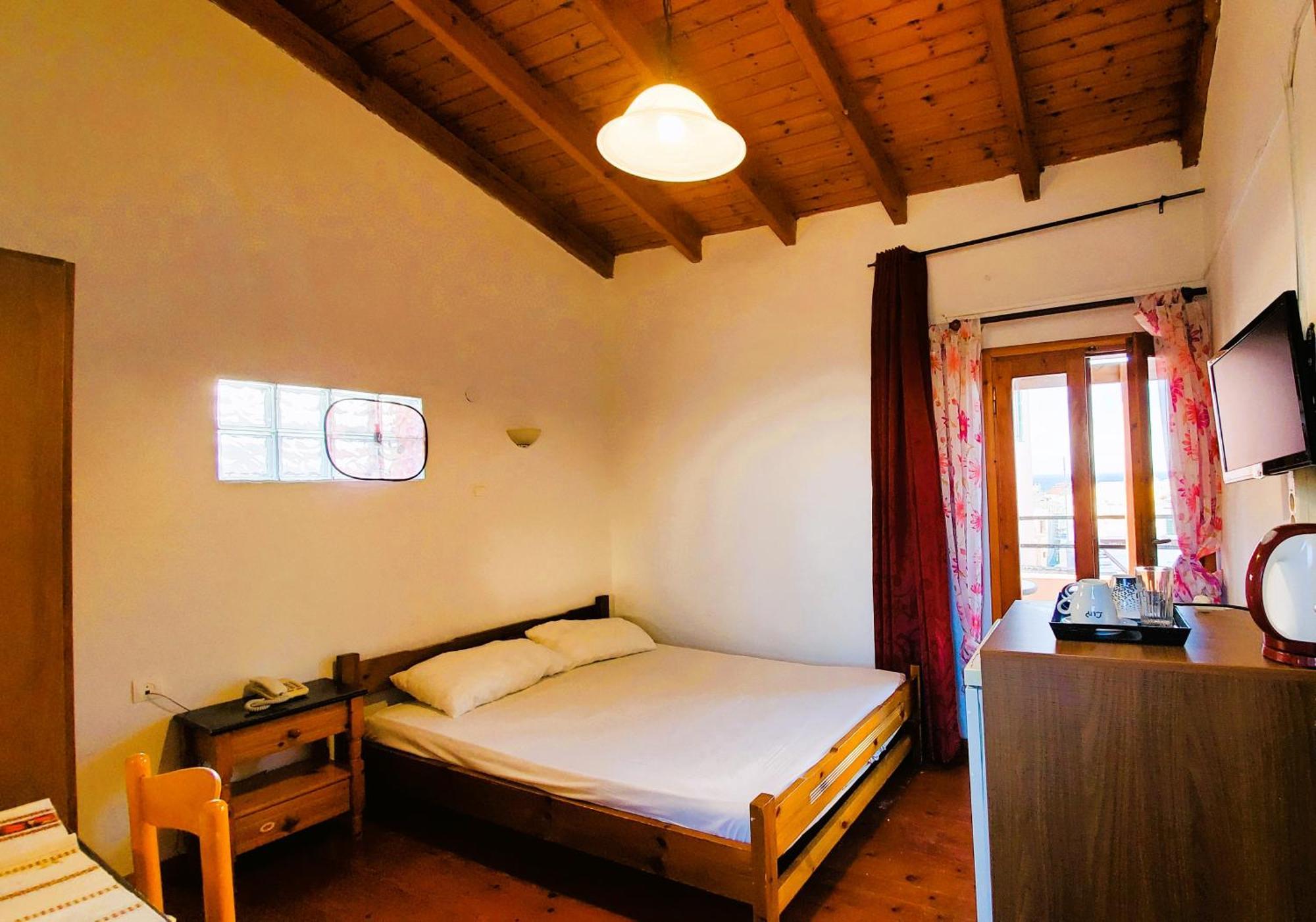 Diporto Hotel Chania  Room photo