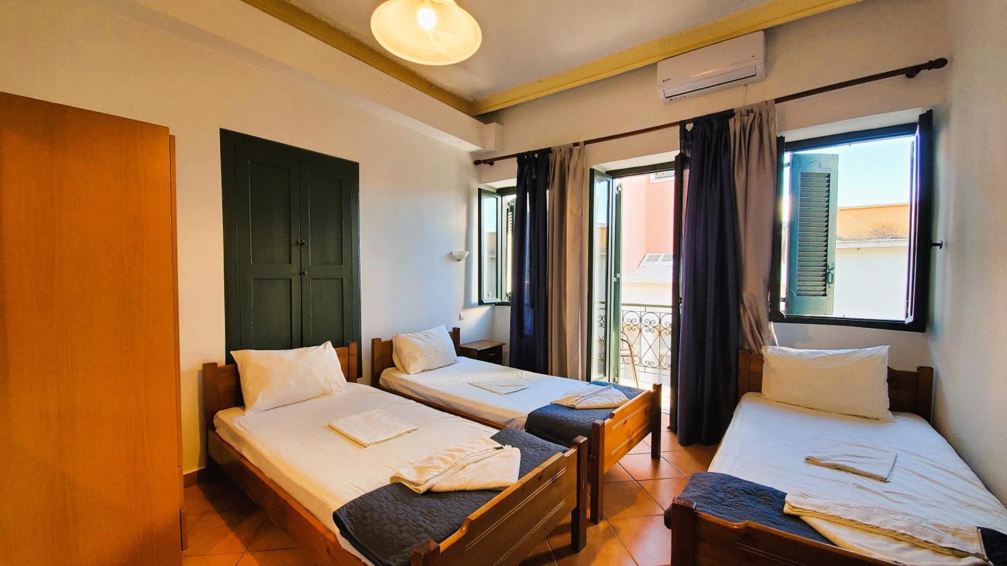 Diporto Hotel Chania  Exterior photo